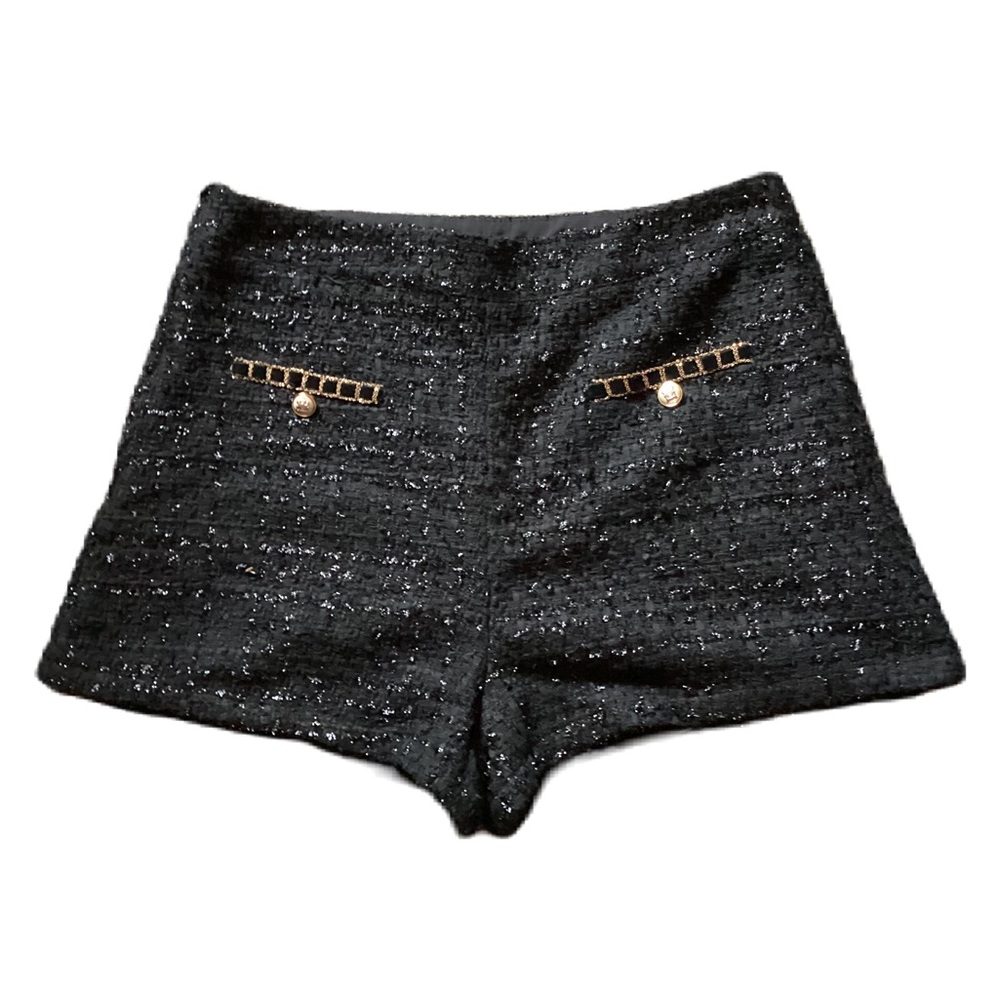 Houndstooth gold embellished shorts. 12 - Picture 1 of 2
